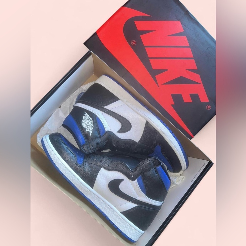 NIB Nike Air Jordan 1 Retro High OG Game Royal